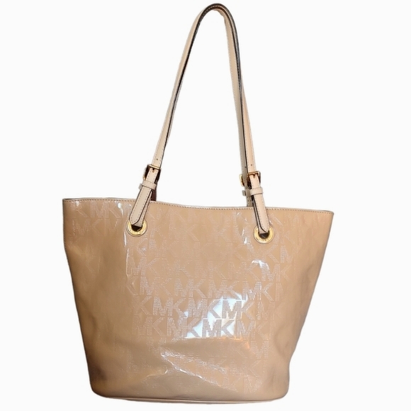 MICHAEL KORS Jet Set Large Embossed Signature Logo Patent Leather Tote Nude - Picture 4 of 12